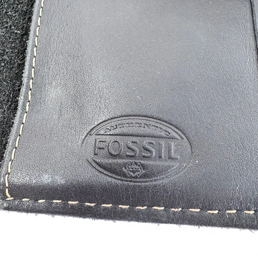 Fossil Wallet Clutch‎ Black White Arrow Print Leather Turnlock Bifold